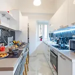 Filarmonikis Deluxe Apartment