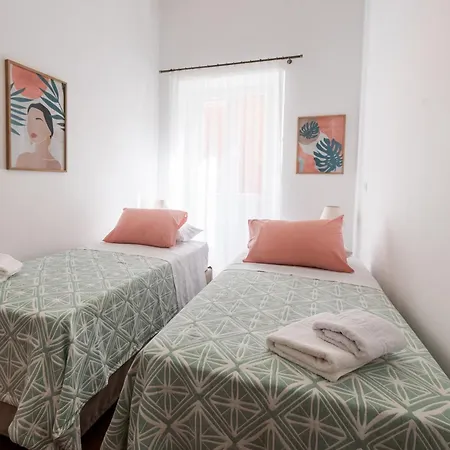 Apartament Filarmonikis Deluxe